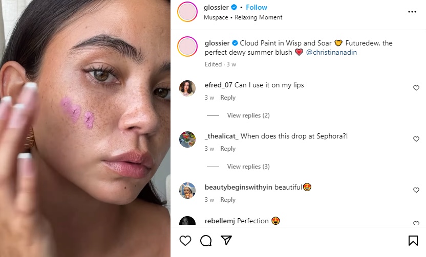 Marketing szeptany (buzz marketing) – czym jest? Rodzaje i przykłady 3 kampania glossier – marketing szeptany